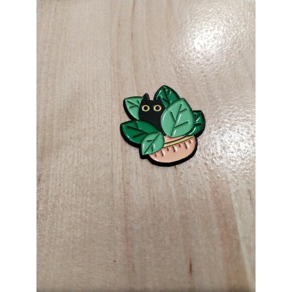 Golf Ball Markers (set of 4 black cat markers) - Picture 8 of 9